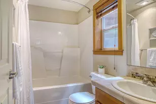 2130 N 113th St, Seattle, WA 98133 - Photo 7
