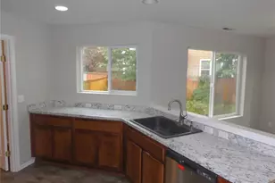 20335 46th Ave Ct E, Spanaway, WA 98387 - Photo 9
