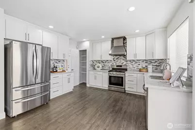 8658 S 123rd Street, Seattle, WA 98178 - Photo 7