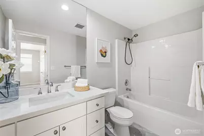 8658 S 123rd Street, Seattle, WA 98178 - Photo 21
