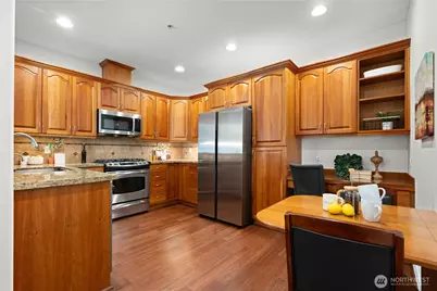 4406 Providence Point Place SE #101, Issaquah, WA 98029 - Photo 15