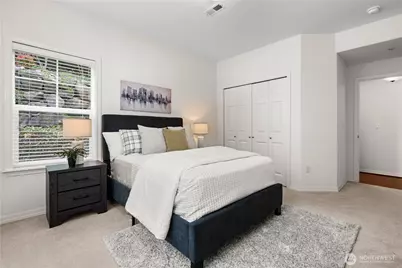 4406 Providence Point Place SE #101, Issaquah, WA 98029 - Photo 5
