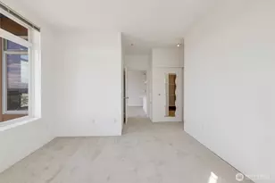 2414 1st Ave, Seattle, WA 98121 - Photo 11