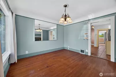 1159 N 77th Street, Seattle, WA 98103 - Photo 9