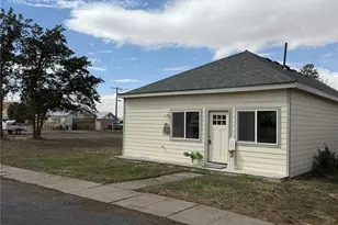 108 W Cherry Ave W, Ritzville, WA 99169 - Photo 1