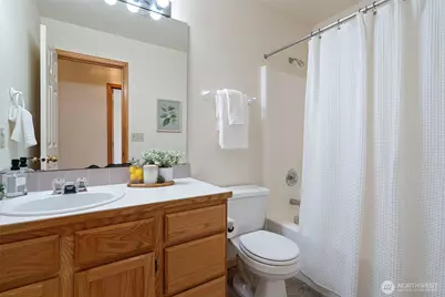 517 Galloway Street, Steilacoom, WA 98388 - Photo 15
