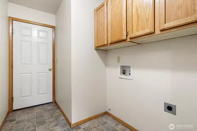 517 Galloway Street, Steilacoom, WA 98388 - Photo 13