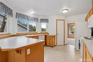 5818 133rd Pl SW, Edmonds, WA 98026 - Photo 9