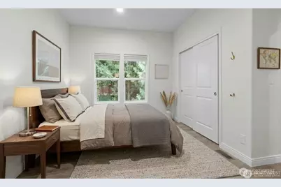 226 E Orange Avenue, Burlington, WA 98233 - Photo 15