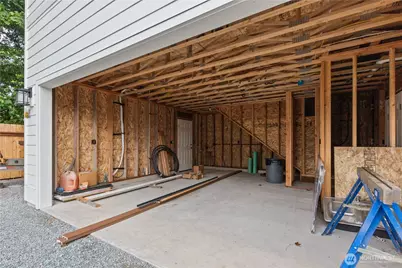 226 E Orange Avenue, Burlington, WA 98233 - Photo 23