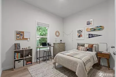 226 E Orange Avenue, Burlington, WA 98233 - Photo 11