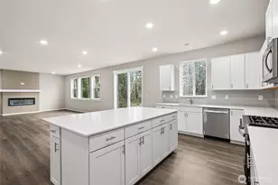 2425 Trailside Dr NE, Olympia, WA 98506 - Photo 11