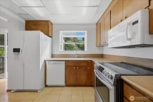 14036 17th Ave NE, Seattle, WA 98125 - Photo 7