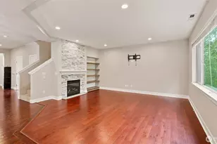6706 Elaine Ave SE, Auburn, WA 98092 - Photo 3