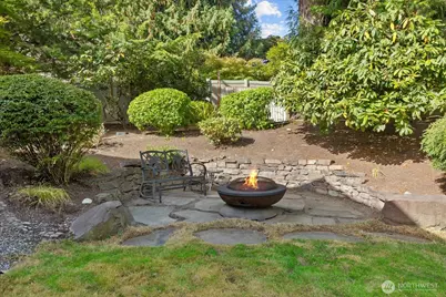 10728 NE 196th Street, Bothell, WA 98011 - Photo 27