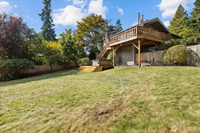 10728 NE 196th Street, Bothell, WA 98011 - Photo 29