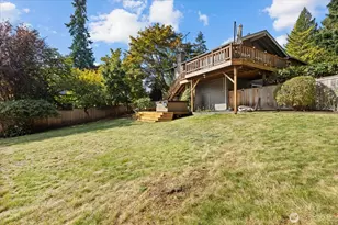 10728 NE 196th St, Bothell, WA 98011 - Photo 29