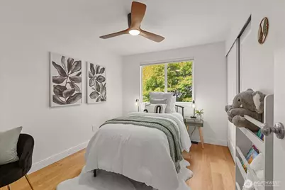 10728 NE 196th Street, Bothell, WA 98011 - Photo 15