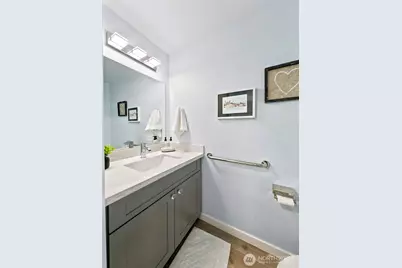 332 NE Elk Place, Seattle, WA 98115 - Photo 11