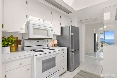 510 S State Street #4, Bellingham, WA 98225 - Photo 5