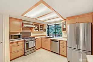 11821 NE 102nd Pl, Kirkland, WA 98033 - Photo 11