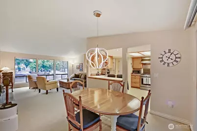 11821 NE 102nd Place, Kirkland, WA 98033 - Photo 7