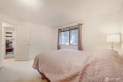 11821 NE 102nd Place, Kirkland, WA 98033 - Photo 17