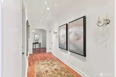 1223 Spring Street #1200, Seattle, WA 98104 - Photo 3
