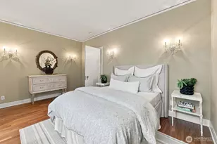1223 Spring St, Seattle, WA 98104 - Photo 31