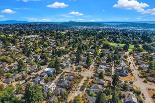 8012 20th Ave NW, Seattle, WA 98117 - Photo 29