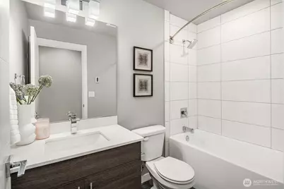 8012 20th Avenue NW, Seattle, WA 98117 - Photo 19