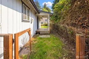 782 Nash St, San Juan Island, WA 98250 - Photo 21