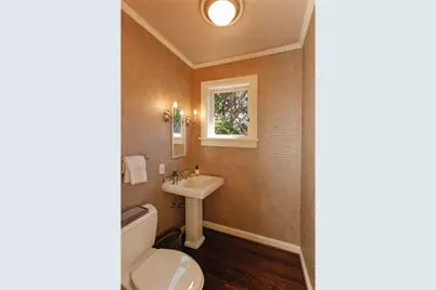 3829 43rd Avenue NE, Seattle, WA 98105 - Photo 19