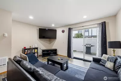 5002 S 30th Street #D2, Tacoma, WA 98409 - Photo 7