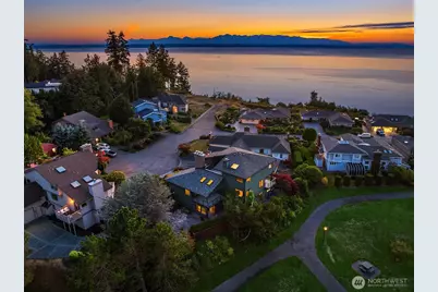 6701 139th Place SW, Edmonds, WA 98026 - Photo 1