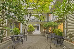 3420 Burke Ave N, Seattle, WA 98103 - Photo 23