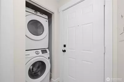 3420 Burke Avenue N #A103, Seattle, WA 98103 - Photo 15