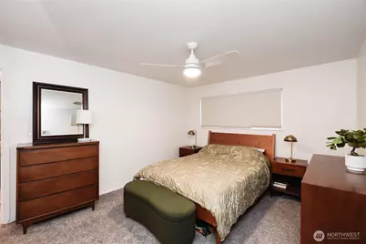 1214 Taylor Avenue N #101, Seattle, WA 98109 - Photo 13