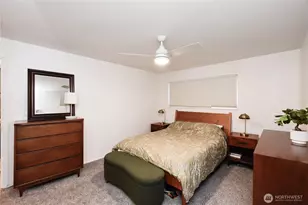 1214 Taylor Ave N, Seattle, WA 98109 - Photo 13