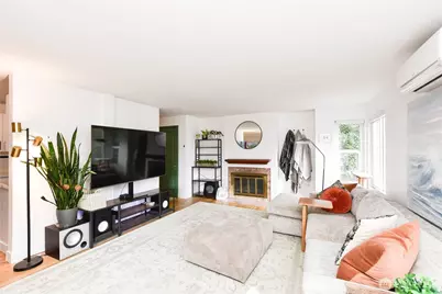 1214 Taylor Avenue N #101, Seattle, WA 98109 - Photo 5