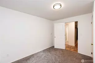 1214 Taylor Ave N, Seattle, WA 98109 - Photo 23