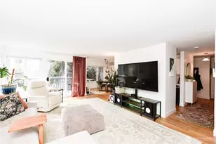 1214 Taylor Ave N, Seattle, WA 98109 - Photo 3