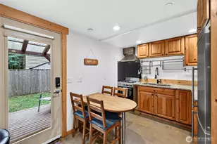 16028 E Crystal Dr E, Enumclaw, WA 98022 - Photo 29