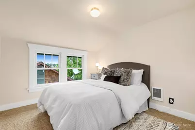 4611 34th Avenue W, Seattle, WA 98199 - Photo 21