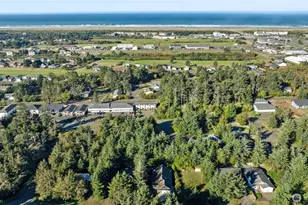 643 Woodland Loop NE, Ocean Shores, WA 98569 - Photo 33