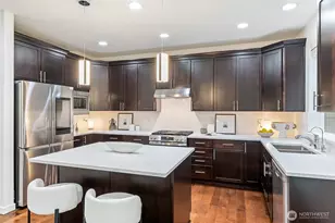 10279 238th Pl NE, Redmond, WA 98053 - Photo 13