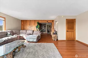 2104 W Dry Creek Rd, Ellensburg, WA 98926 - Photo 11