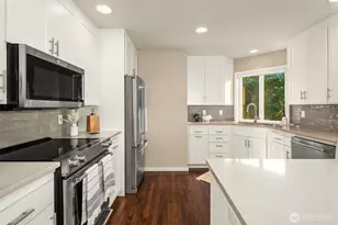 912 Cedar St, Edmonds, WA 98020 - Photo 15