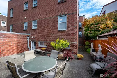 735 Federal Avenue E #5, Seattle, WA 98102 - Photo 19