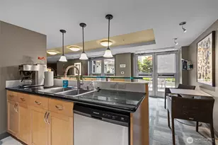 2929 1st Ave, Seattle, WA 98121 - Photo 27